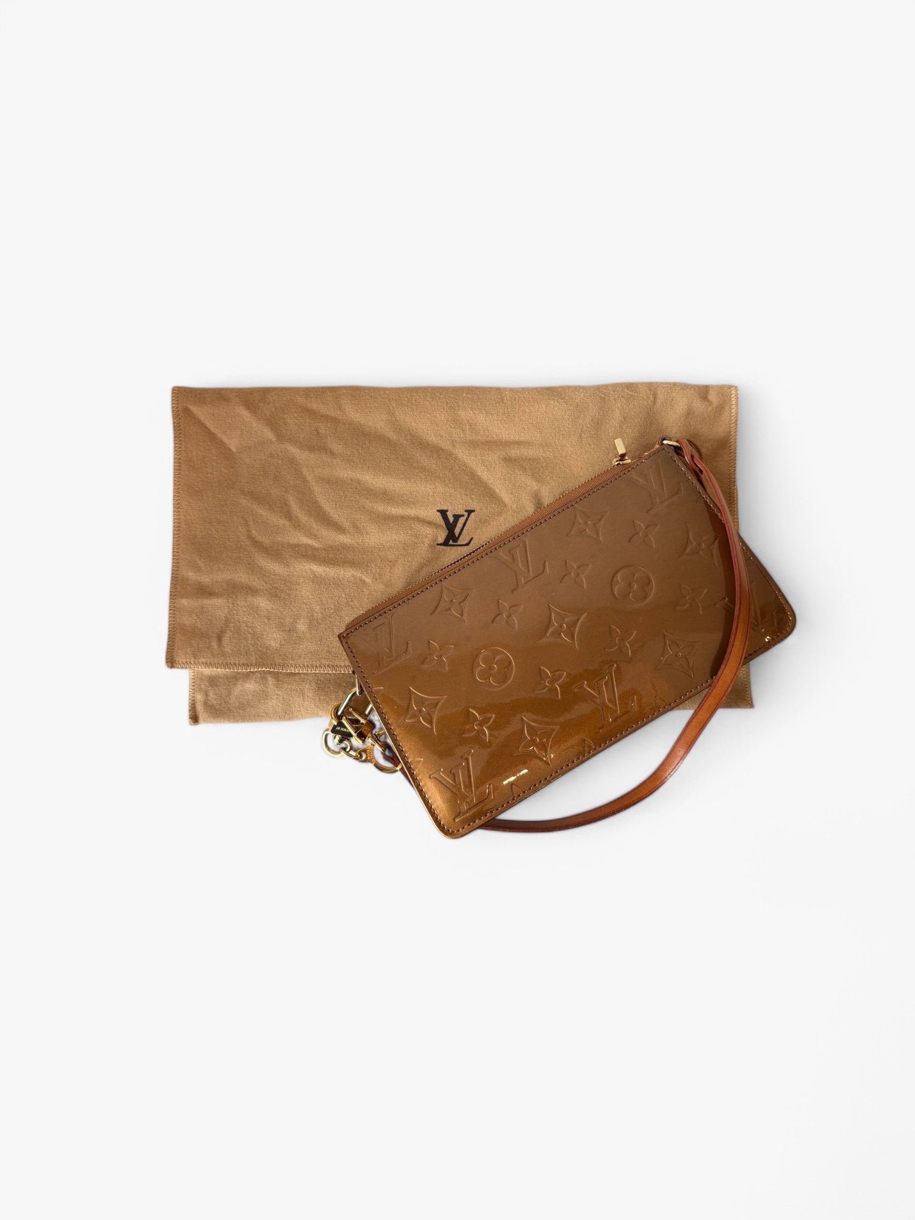 Pochette vernie