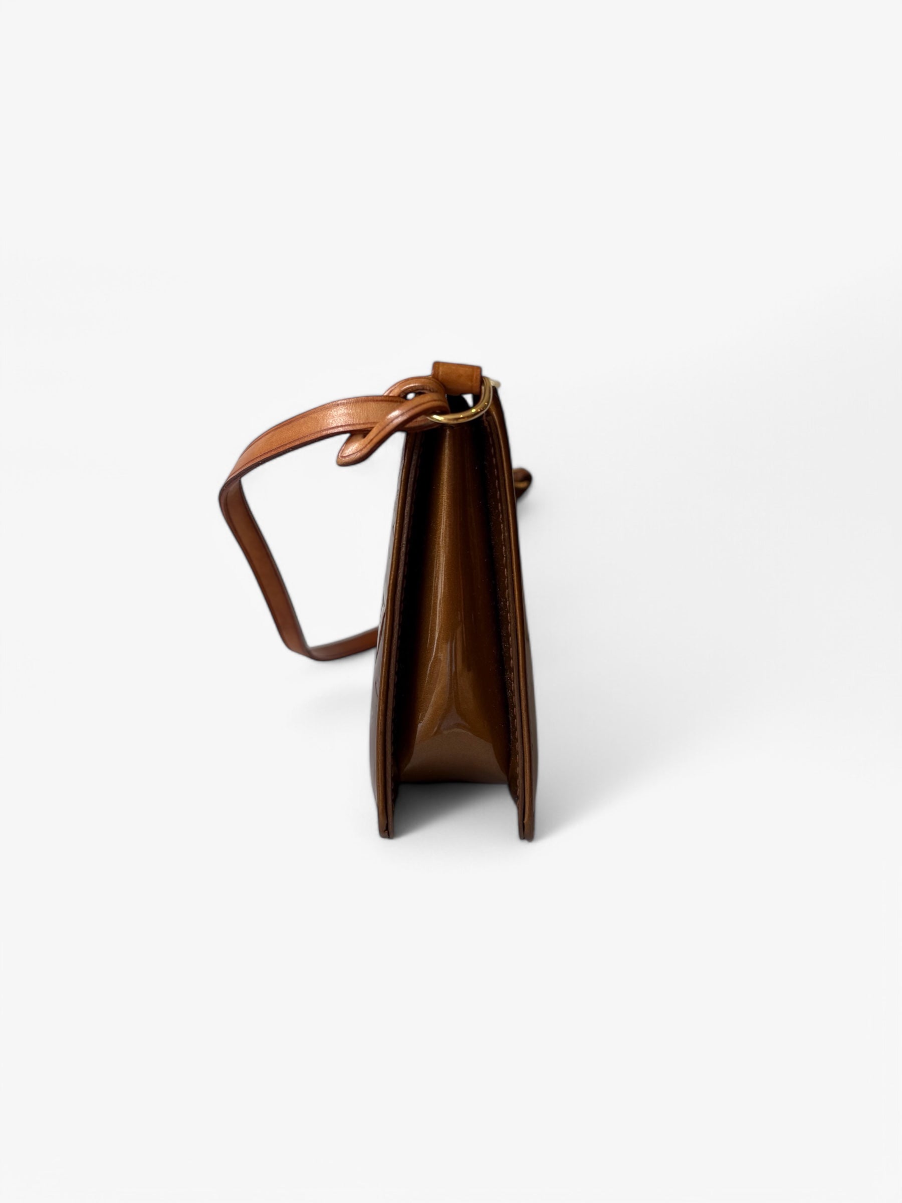 Pochette vernie