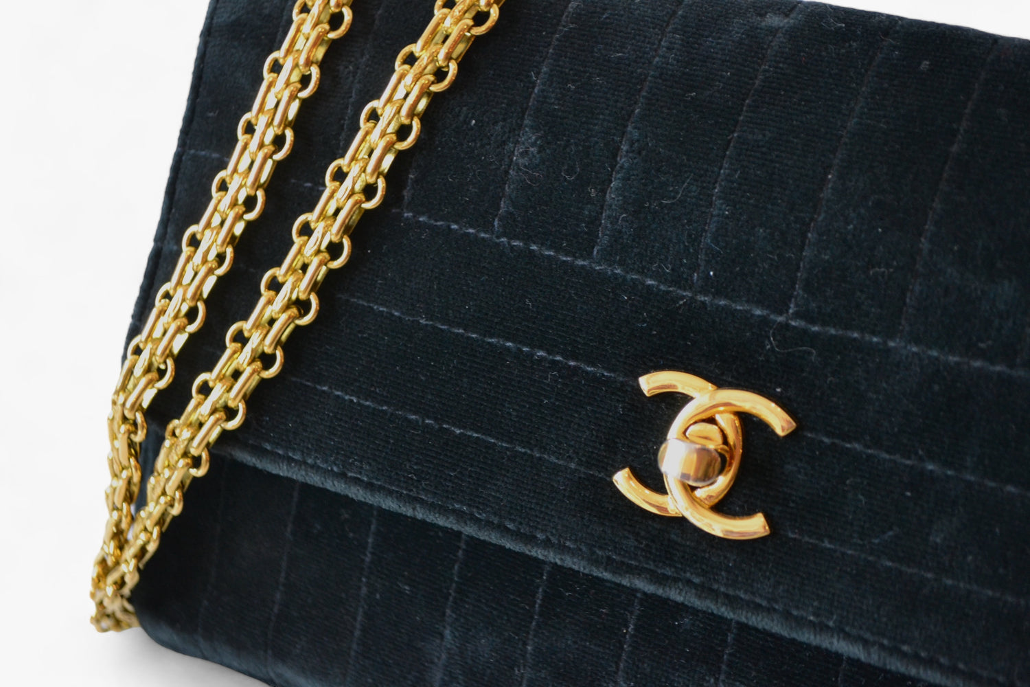 Sac Chanel en velour